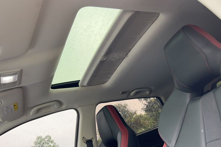 Used CHANGAN OSHAN X5 2023 Enjoy Edition 1.5T DCT Deluxe Model Headliner
