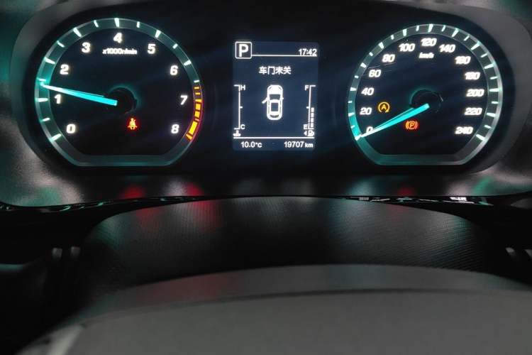 Used CHANGAN OSHAN X5 2023 Enjoy Edition 1.5T DCT Luxury Model Instrument Cluster