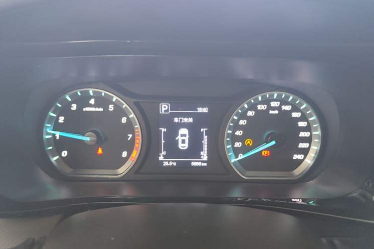 Used CHANGAN OSHAN X5 2023 Enjoy Edition 1.5T DCT Luxury Model Instrument Cluster
