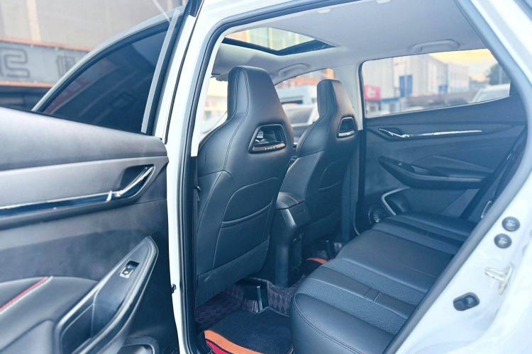 Used CHANGAN OSHAN X5 2023 Enjoy Edition 1.5T DCT Luxury Model Interior 3