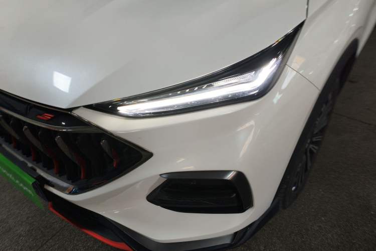 Used CHANGAN OSHAN X5 2023 Enjoy Edition 1.5T DCT Deluxe Model Left Front Headlight