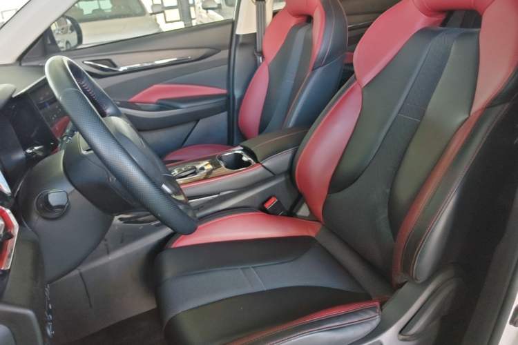 Used CHANGAN OSHAN X5 2023 Enjoy Edition 1.5T DCT Luxury Model Left Front Seat