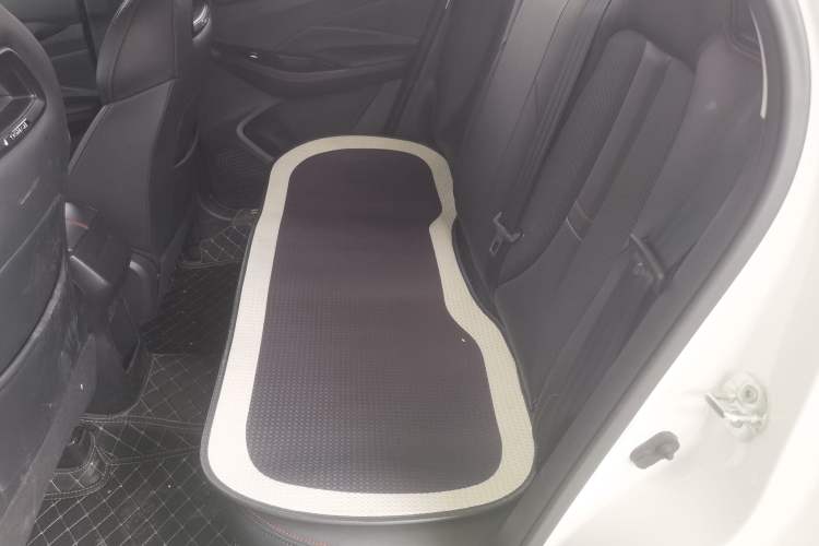 Used CHANGAN OSHAN X5 2023 Enjoy Edition 1.5T DCT Luxury Model Left Rear Seat