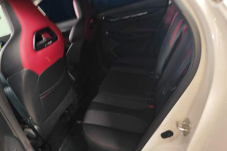 Used CHANGAN OSHAN X5 2023 Enjoy Edition 1.5T DCT Luxury Model Left Rear Seat
