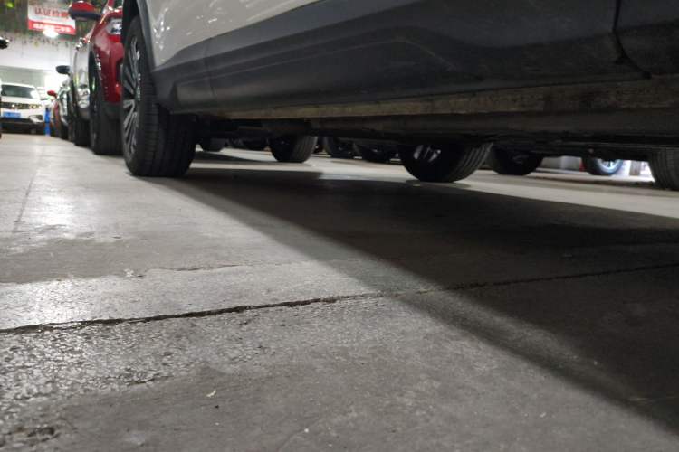 Used CHANGAN OSHAN X5 2023 Enjoy Edition 1.5T DCT Deluxe Model Right Side Sill