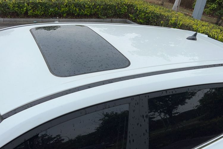 Used CHANGAN OSHAN X5 2023 Enjoy Edition 1.5T DCT Deluxe Model Roof