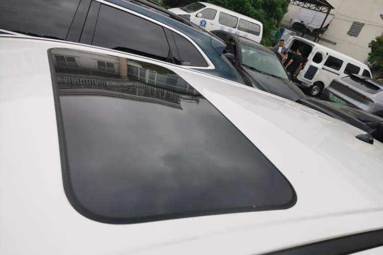 Used CHANGAN OSHAN X5 2023 Enjoy Edition 1.5T DCT Deluxe Model Roof