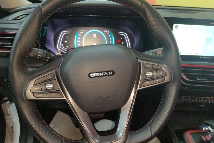 Used CHANGAN OSHAN X5 2023 Enjoy Edition 1.5T DCT Deluxe Model Steering Wheel