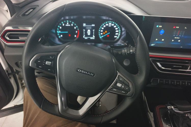 Used CHANGAN OSHAN X5 2023 Enjoy Edition 1.5T DCT Luxury Model Steering Wheel