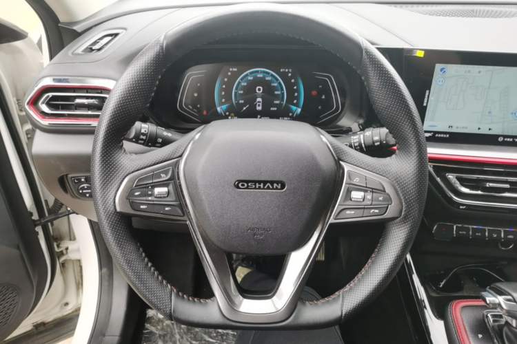 Used CHANGAN OSHAN X5 2023 Enjoy Edition 1.5T DCT Deluxe Model Steering Wheel