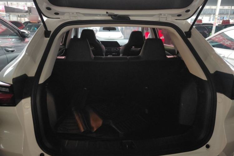 Used CHANGAN OSHAN X5 2023 Enjoy Edition 1.5T DCT Luxury Model Trunk