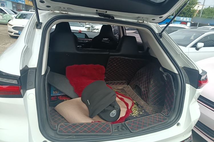 Used CHANGAN OSHAN X5 2023 Enjoy Edition 1.5T DCT Deluxe Model Trunk