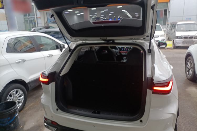 Used CHANGAN OSHAN X5 2023 Enjoy Edition 1.5T DCT Luxury Model Trunk