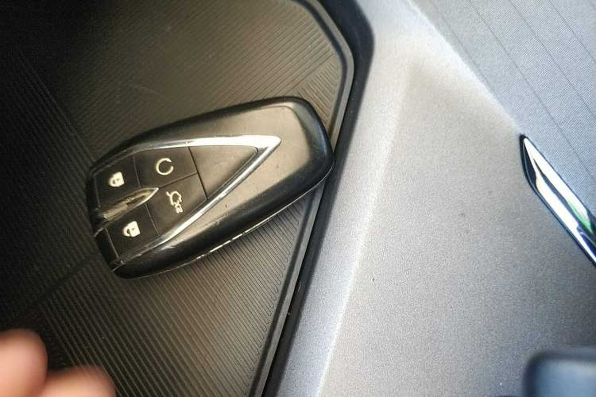 Used CHANGAN OSHAN X5 PLUS 2023 Revised 1.5T DCT Excellence Edition Vehicle Key