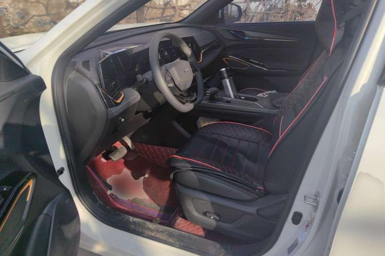 Used CHANGAN OSHAN X5 PLUS 2023 1.5T DCT Excellence Edition Driver Seat