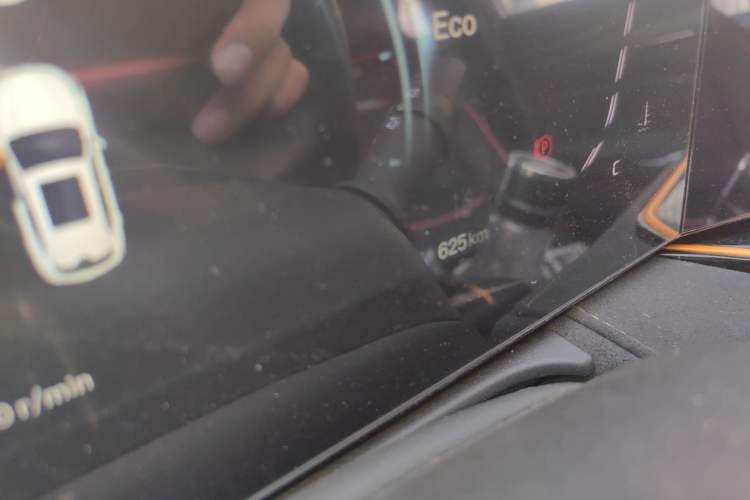 Used CHANGAN OSHAN X5 PLUS 2023 1.5T DCT Excellence Edition Odometer Close Up
