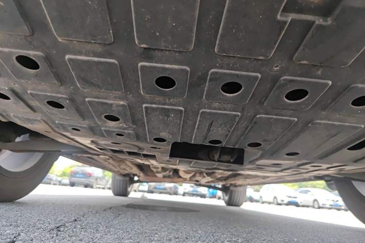 Used CHANGAN OSHAN X5 PLUS 2023 1.5T DCT Excellence Edition Chassis Front