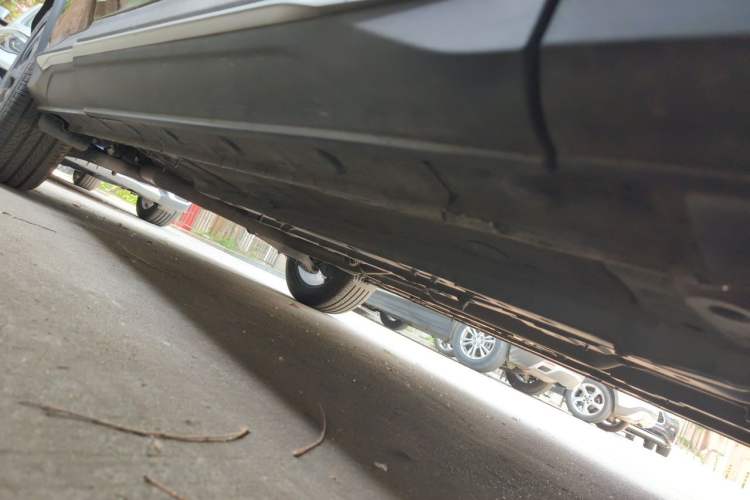 Used CHANGAN OSHAN X5 PLUS 2023 Revised 1.5T DCT Excellence Edition Chassis Front Right