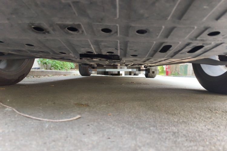 Used CHANGAN OSHAN X5 PLUS 2023 Revised 1.5T DCT Excellence Edition Chassis Front