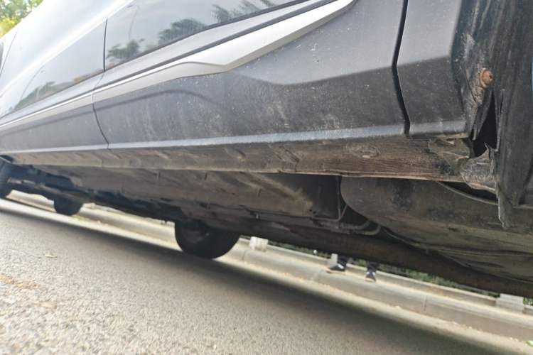 Used CHANGAN OSHAN X5 PLUS 2023 Revised Version 1.5T DCT Navigation Edition Chassis Rear Left