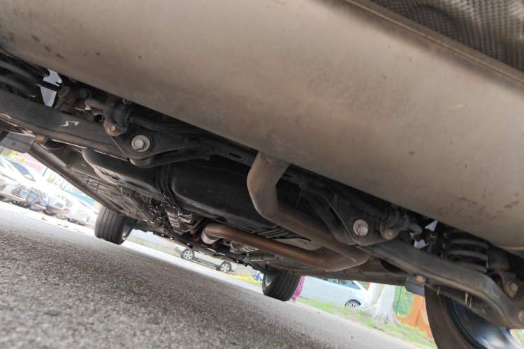 Used CHANGAN OSHAN X5 PLUS 2023 Revised 1.5T DCT Excellence Edition Chassis Rear