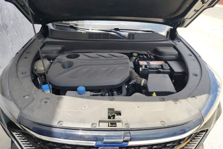 Used CHANGAN OSHAN X5 PLUS 2023 1.5T DCT Smart & Fun AI Edition Engine Bay