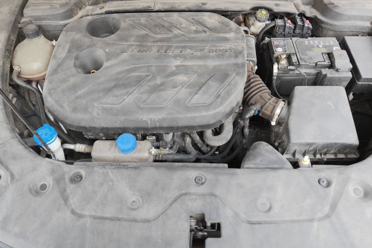 Used CHANGAN OSHAN X5 PLUS 2023 Revised 1.5T DCT Excellence Edition Engine Bay