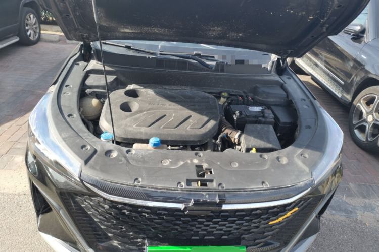 Used CHANGAN OSHAN X5 PLUS 2023 1.5T DCT Excellence Edition Engine Bay