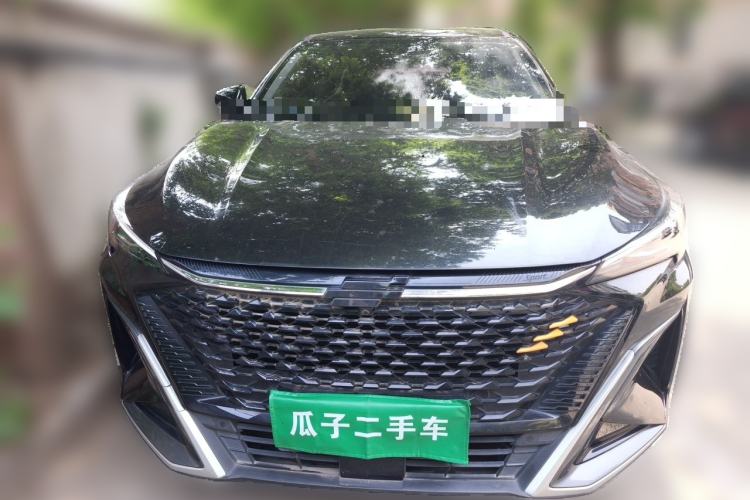 Used CHANGAN OSHAN X5 PLUS 2023 Revised 1.5T DCT Excellence Edition Front