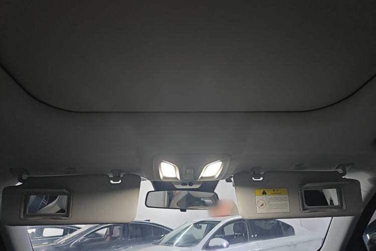Used CHANGAN OSHAN X5 PLUS 2023 Revised 1.5T DCT Smart & Fun AI Edition Headliner