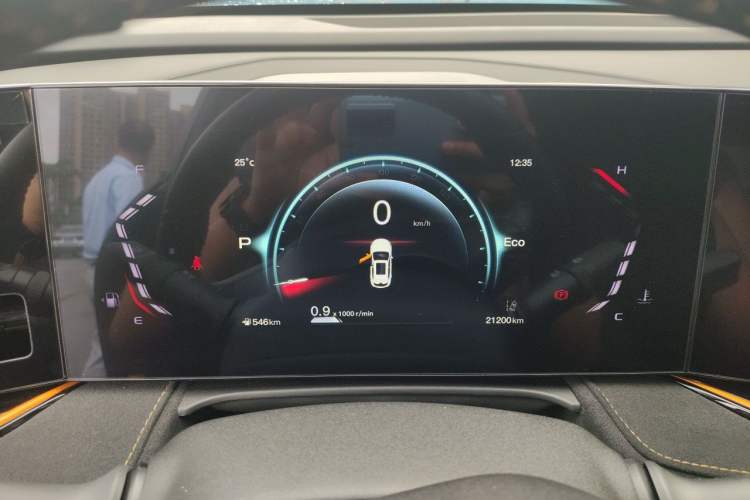 Used CHANGAN OSHAN X5 PLUS 2023 1.5T DCT Excellence Edition Instrument Cluster