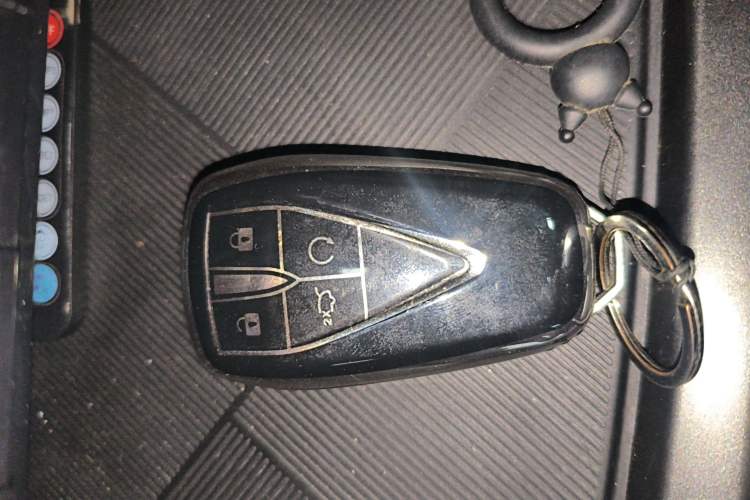 Used CHANGAN OSHAN X5 PLUS 2023 1.5T DCT Excellence Edition Interior 1