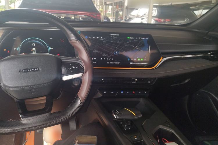 Used CHANGAN OSHAN X5 PLUS 2023 Revised 1.5T DCT Excellence Edition Interior 2