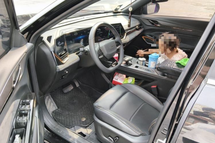 Used CHANGAN OSHAN X5 PLUS 2023 Revised 1.5T DCT Excellence Edition Interior 3
