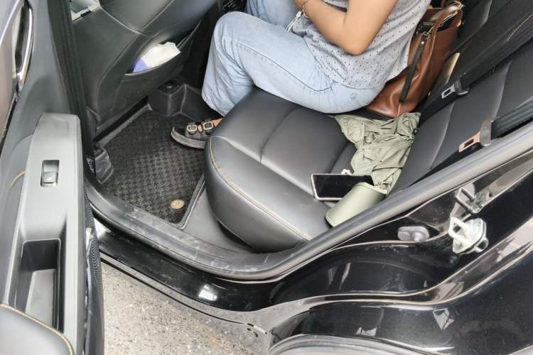 Used CHANGAN OSHAN X5 PLUS 2023 Revised 1.5T DCT Excellence Edition Interior 4