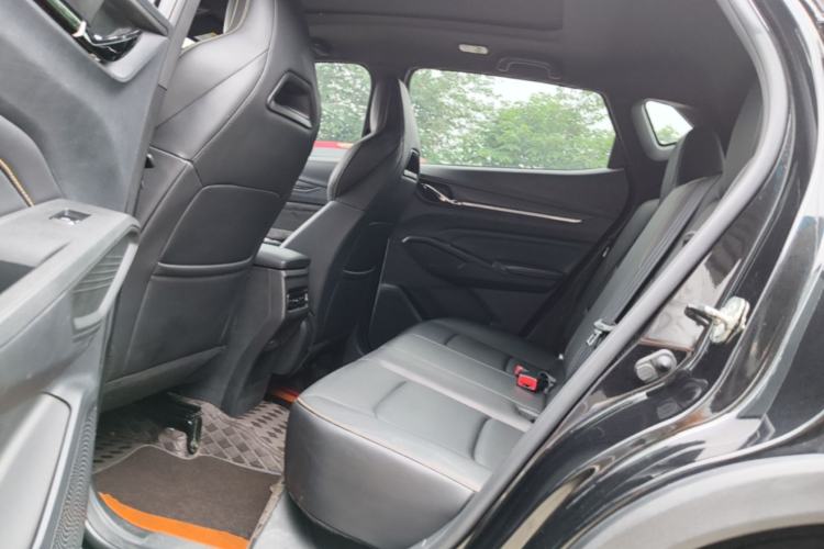 Used CHANGAN OSHAN X5 PLUS 2023 Revised 1.5T DCT Pioneer Edition Left Rear Seat