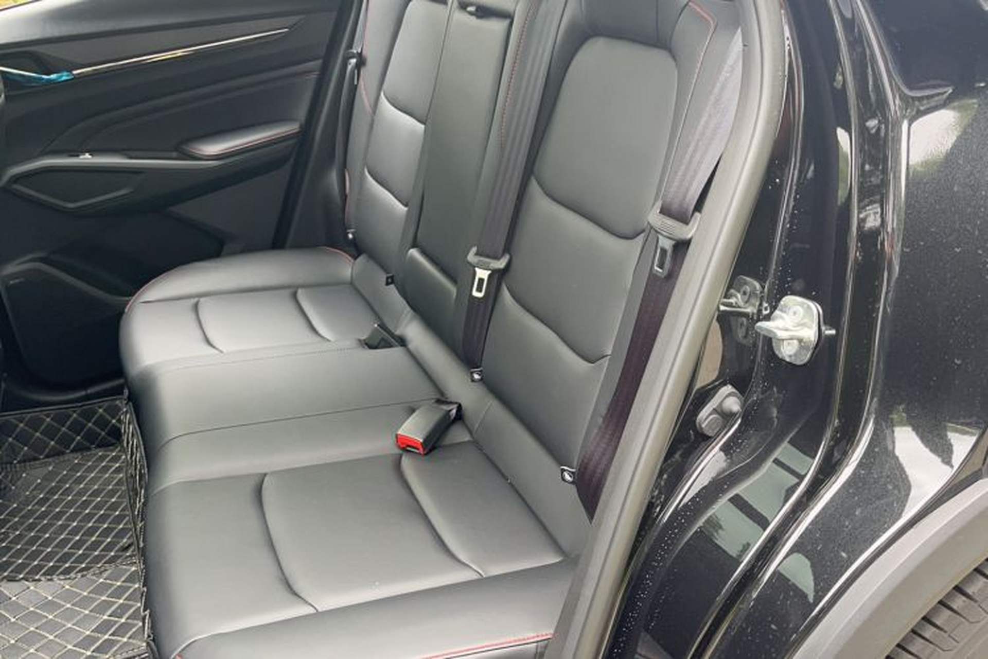 Used CHANGAN OSHAN X5 PLUS 2023 1.5T DCT Navigation Edition Left Rear Seat