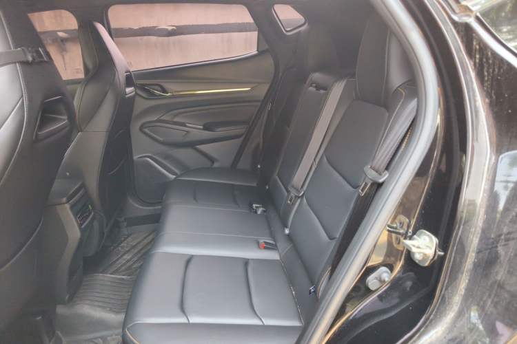 Used CHANGAN OSHAN X5 PLUS 2023 Revised 1.5T DCT Excellence Edition Left Rear Seat