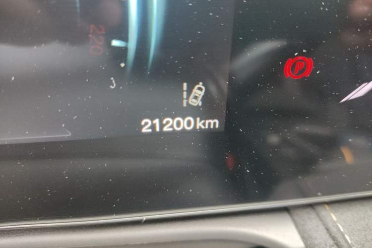 Used CHANGAN OSHAN X5 PLUS 2023 1.5T DCT Excellence Edition Odometer Close Up
