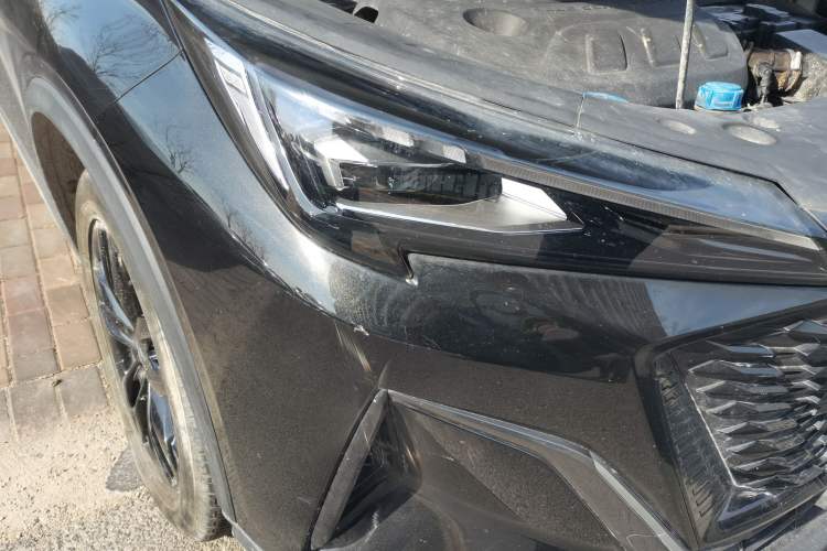 Used CHANGAN OSHAN X5 PLUS 2023 1.5T DCT Excellence Edition Right Front Headlight