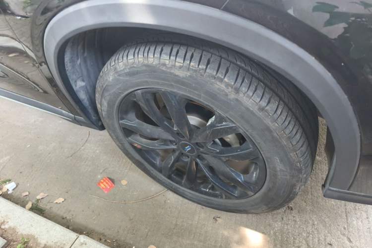 Used CHANGAN OSHAN X5 PLUS 2023 Revised 1.5T DCT Excellence Edition Right Front Wheel Hub