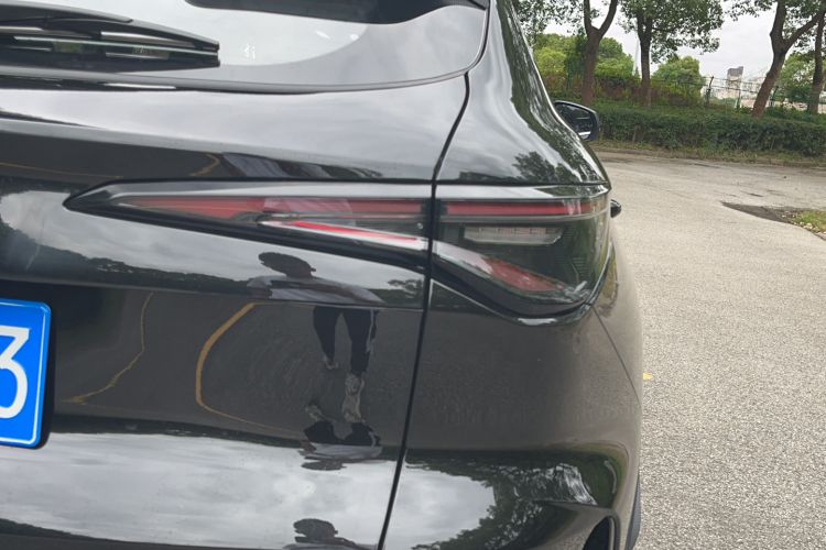 Used CHANGAN OSHAN X5 PLUS 2023 1.5T DCT Navigation Edition Right Rear Taillight