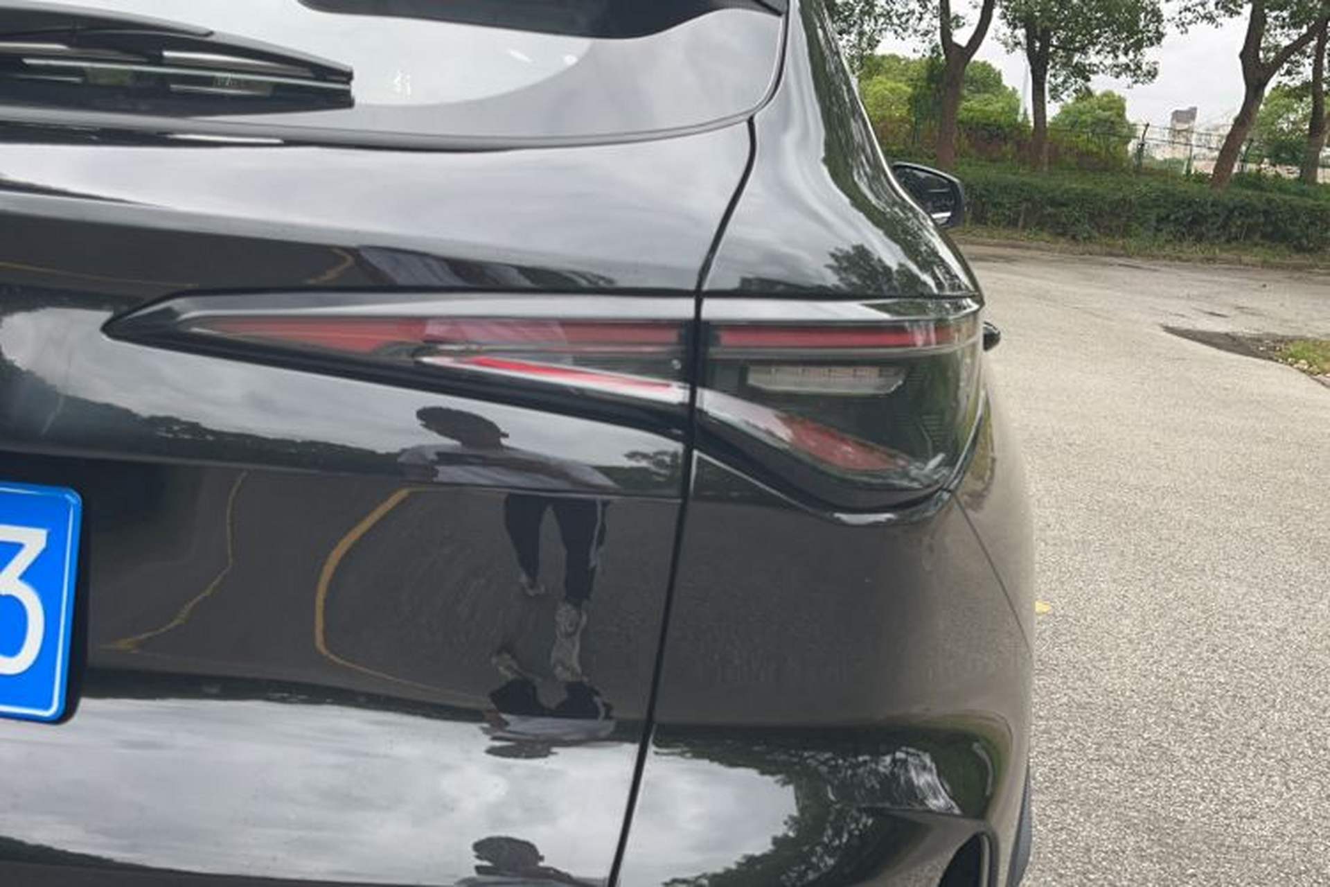 Used CHANGAN OSHAN X5 PLUS 2023 1.5T DCT Navigation Edition Right Rear Taillight