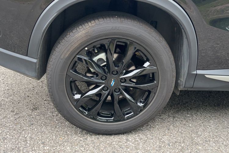 Used CHANGAN OSHAN X5 PLUS 2023 1.5T DCT Navigation Edition Right Rear Wheel Hub