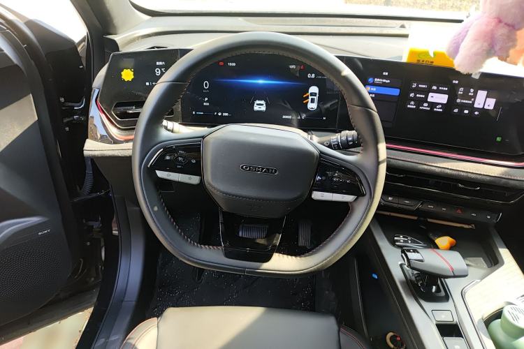Used CHANGAN OSHAN X5 PLUS 2023 Revised Version 1.5T DCT Navigation Edition Steering Wheel