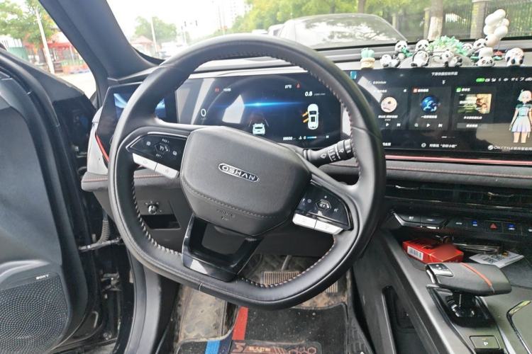 Used CHANGAN OSHAN X5 PLUS 2023 Revised Version 1.5T DCT Navigation Edition Steering Wheel