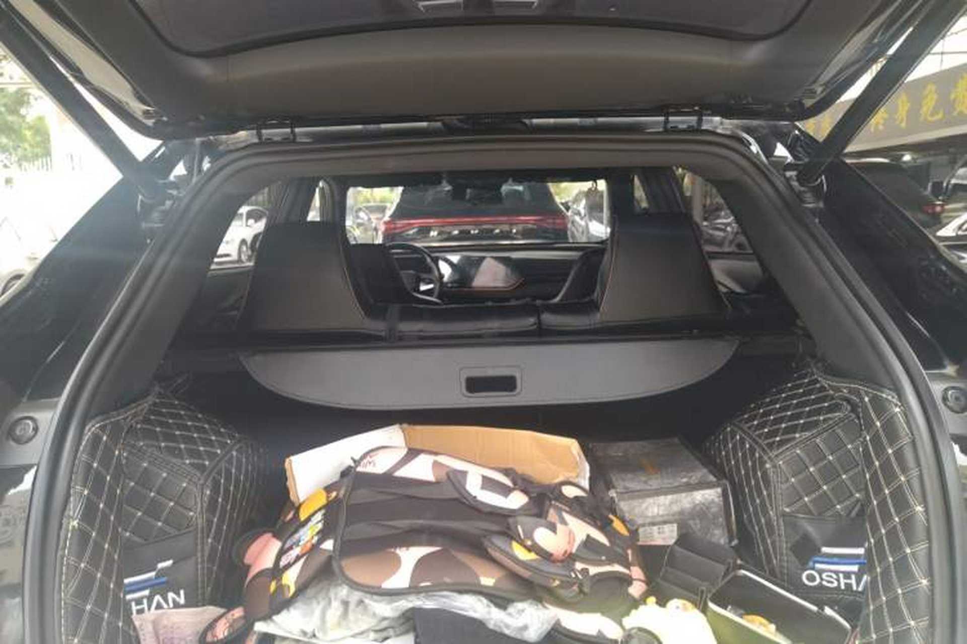 Used CHANGAN OSHAN X5 PLUS 2023 Revised 1.5T DCT Excellence Edition Trunk