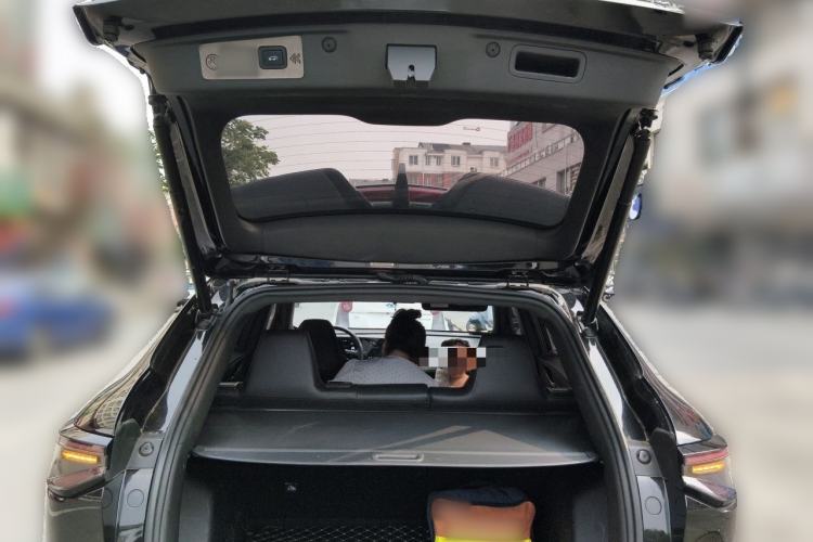Used CHANGAN OSHAN X5 PLUS 2023 Revised 1.5T DCT Excellence Edition Trunk