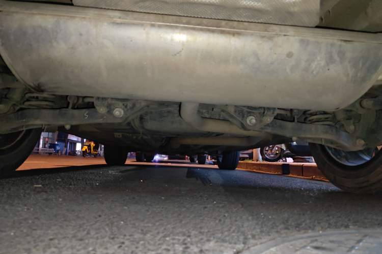 Used CHANGAN OSHAN X5 PLUS 2023 1.5T DCT Pioneer Edition Chassis Rear