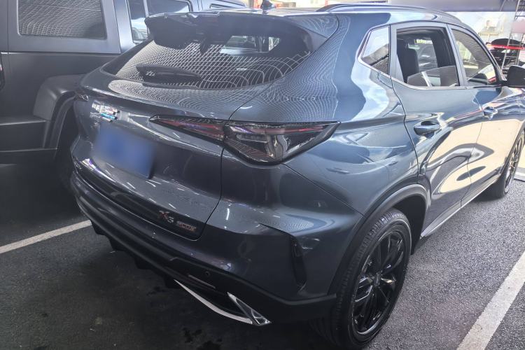 Used CHANGAN OSHAN X5 PLUS 2023 1.5T DCT Navigation Edition Exterior 4